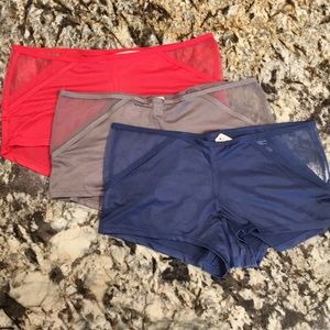 NWT VS shortie bundle